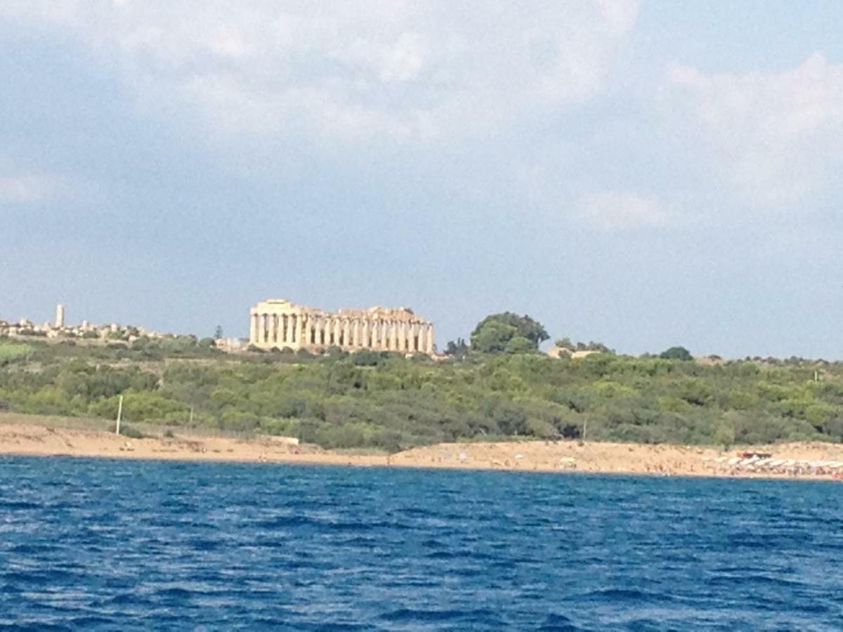 Oikos Selinunte Guest House Marinella di Selinunte Esterno foto